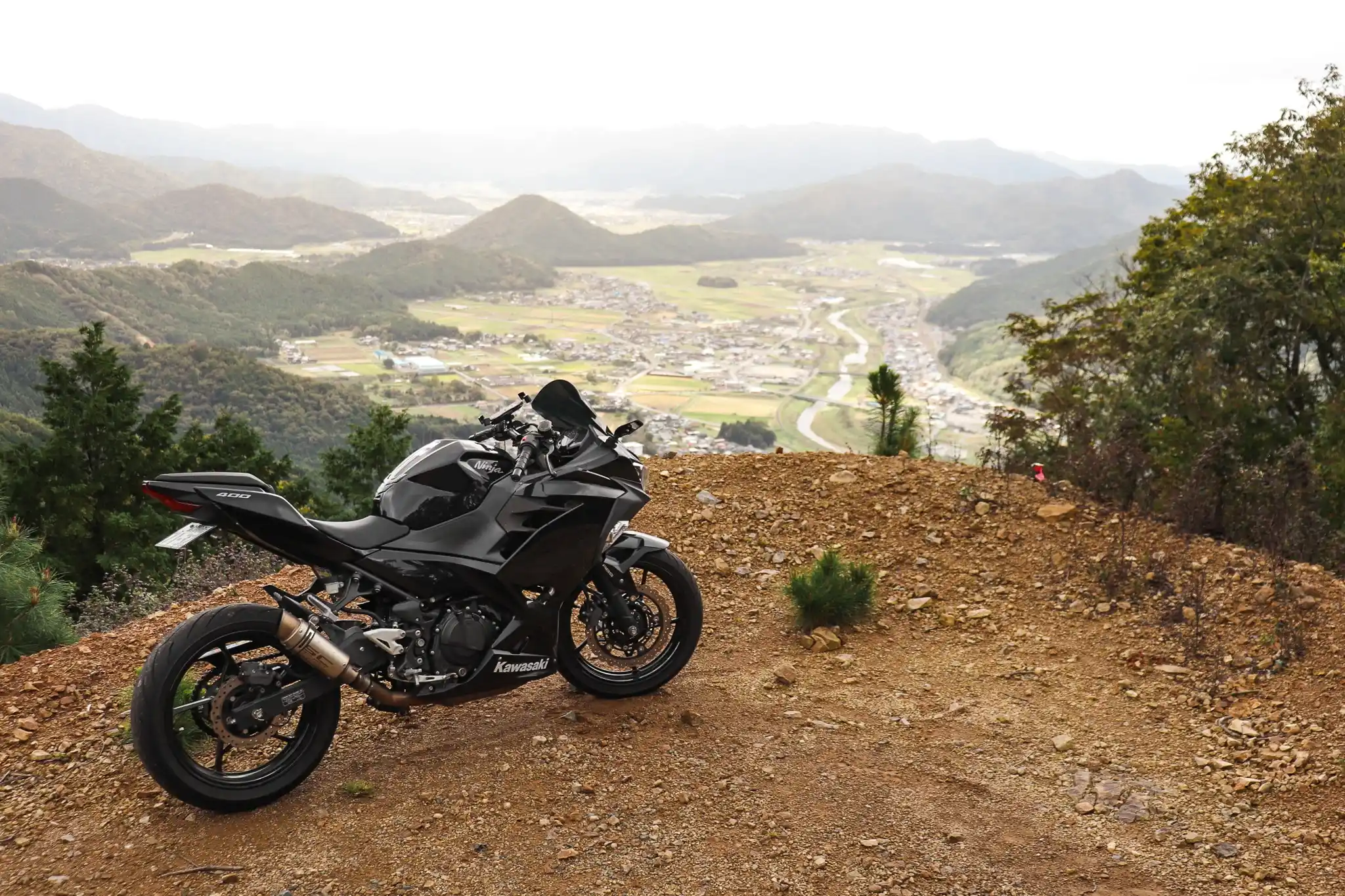 高谷山（横峰山）から見た兵庫県丹波市とNinja400